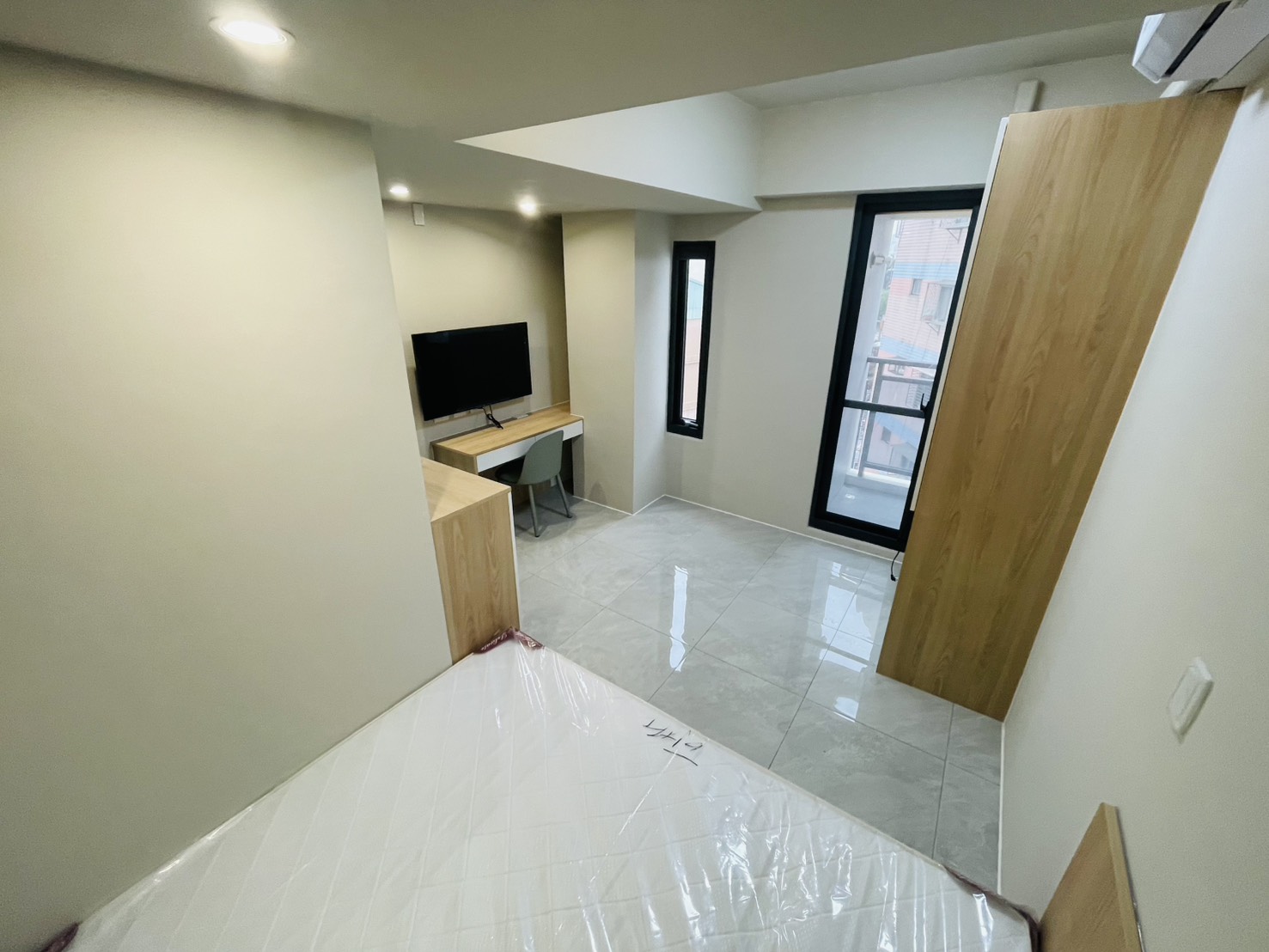 【北區租補首選🏠】全新完工電梯套房|陽台獨洗|水網全包
